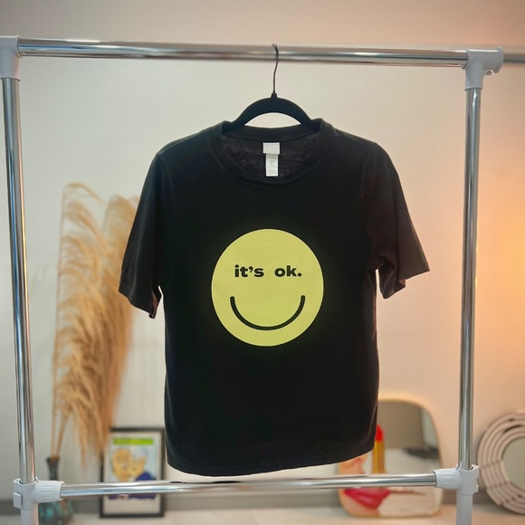 H&M smiley black yellow printed tee Sz S - Picture 1 of 6